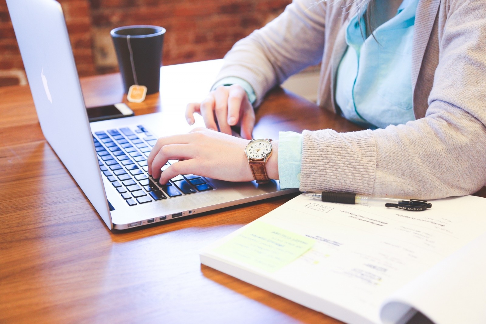 student-typing-keyboard-text-woman-startup